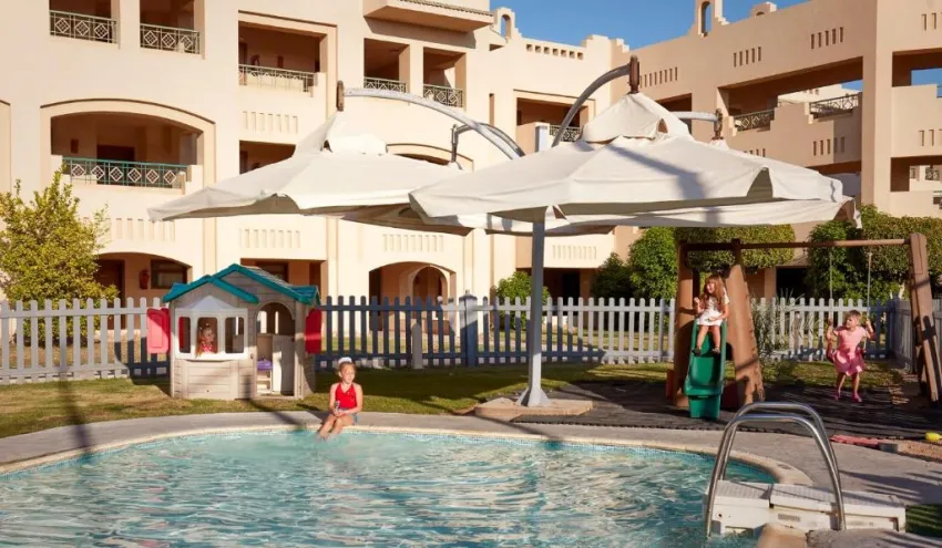 CORAL SEA WATER WORLD  4*-24