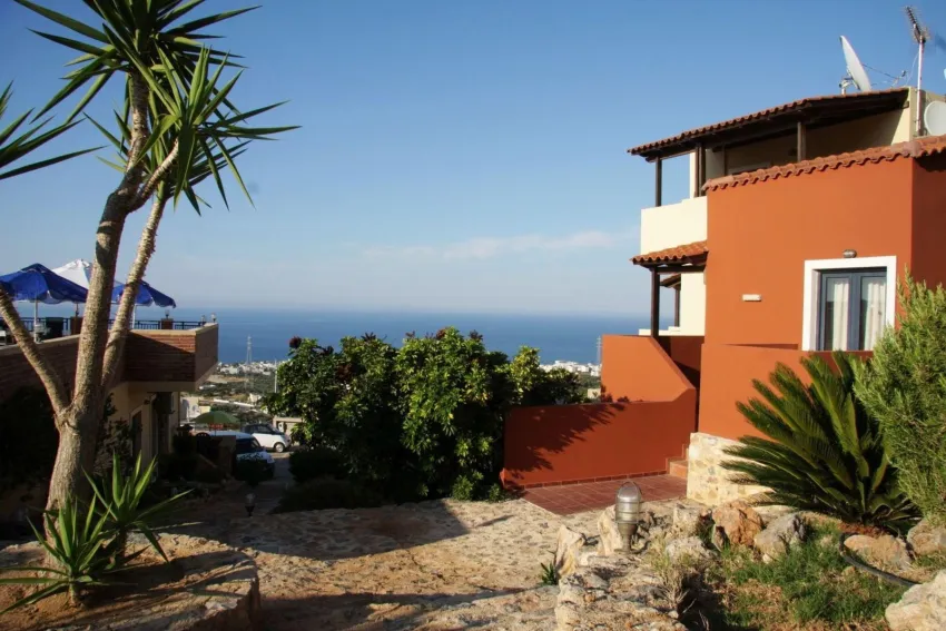 Driades Apartments 4*-9