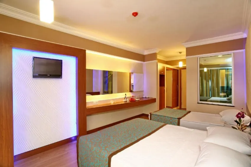 TAC PREMIER HOTEL & SPA  4*-15