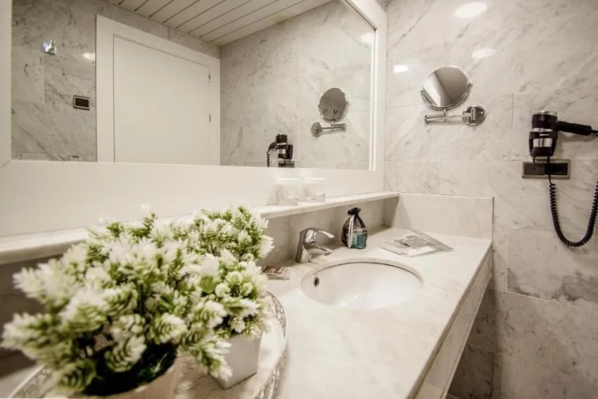 Catalonia Del Mar 4*-23