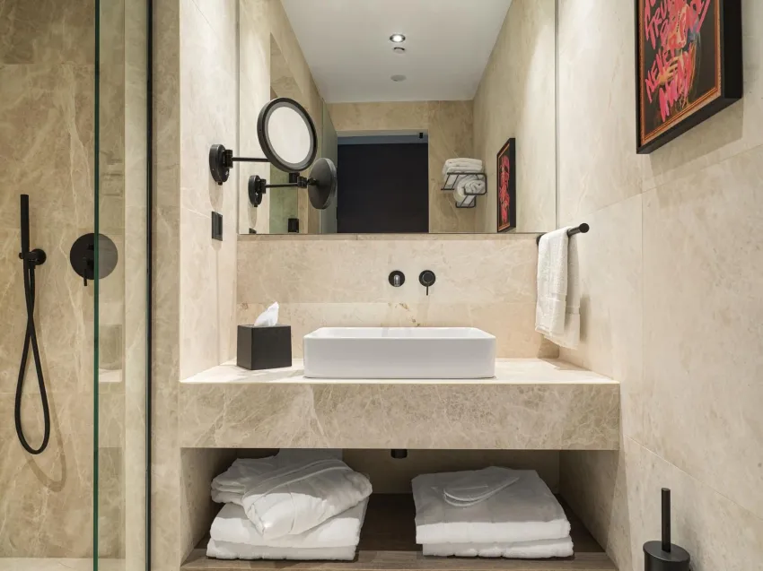 NYX Hotel Limassol 4*-13