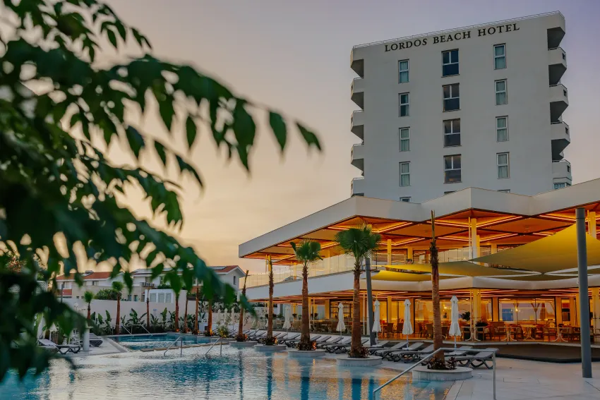 Lordos Beach Hotel & Spa 4*-4