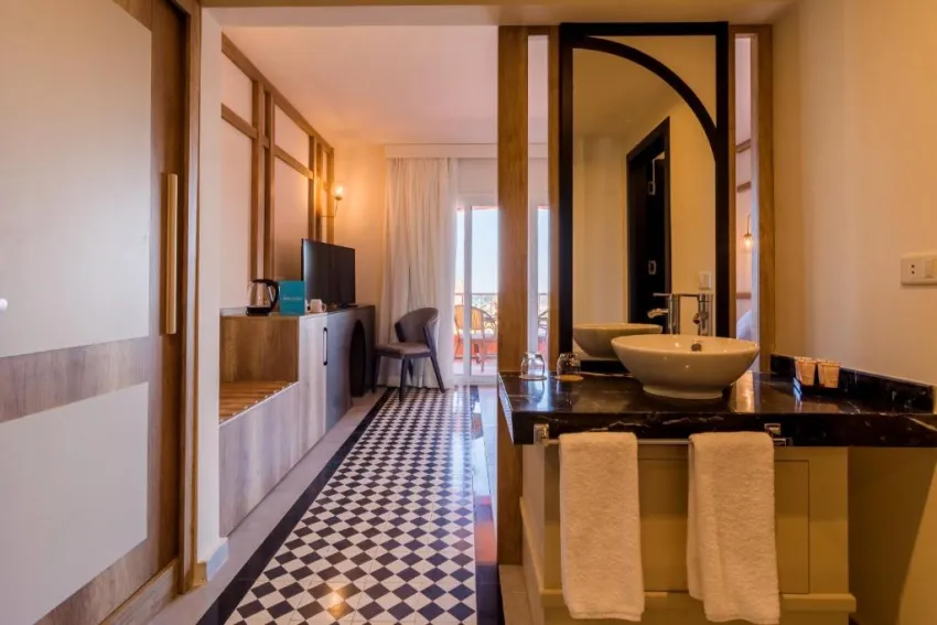 The Boutique Hotel 3*-8