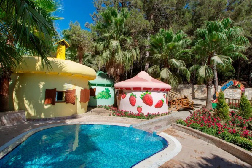 MIAROSA INCEKUM BEACH  5*-16