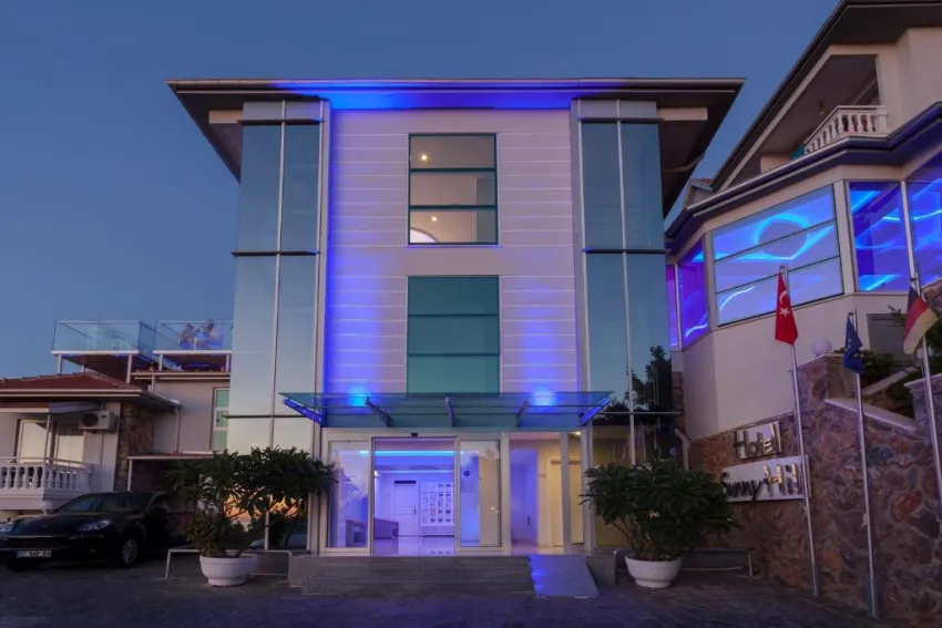 SUNNY HILL ALYA HOTEL  4*-13