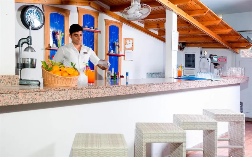 CLOVER MAGIC ALTINKUM PARK HOTEL  3*-7