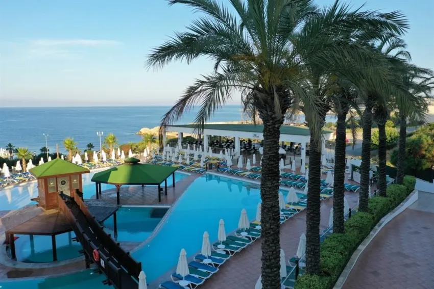 VIKINGEN INFINITY RESORT & SPA  5*-23