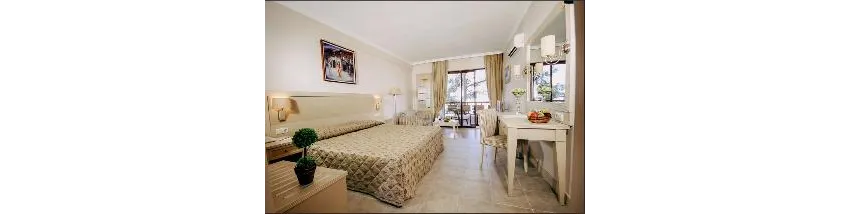 Utopia World Hotel 5*-1