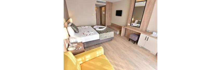 Lucida Beach Hotel 5*-5