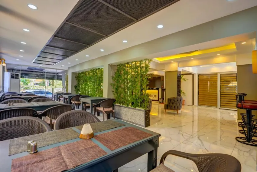 MISS CLEOPATRA HOTEL  2*-34