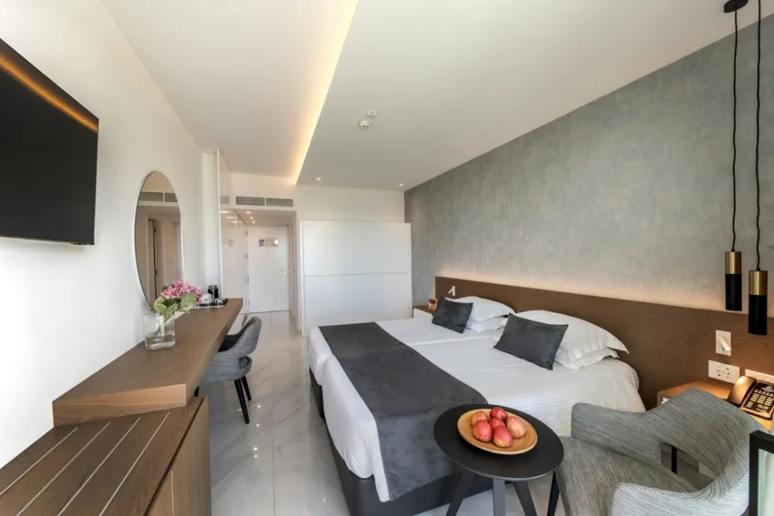 Pavlo Napa Beach Hotel 4*-13