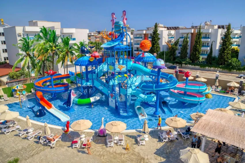 Blue Wave Suit Hotel 4*-28