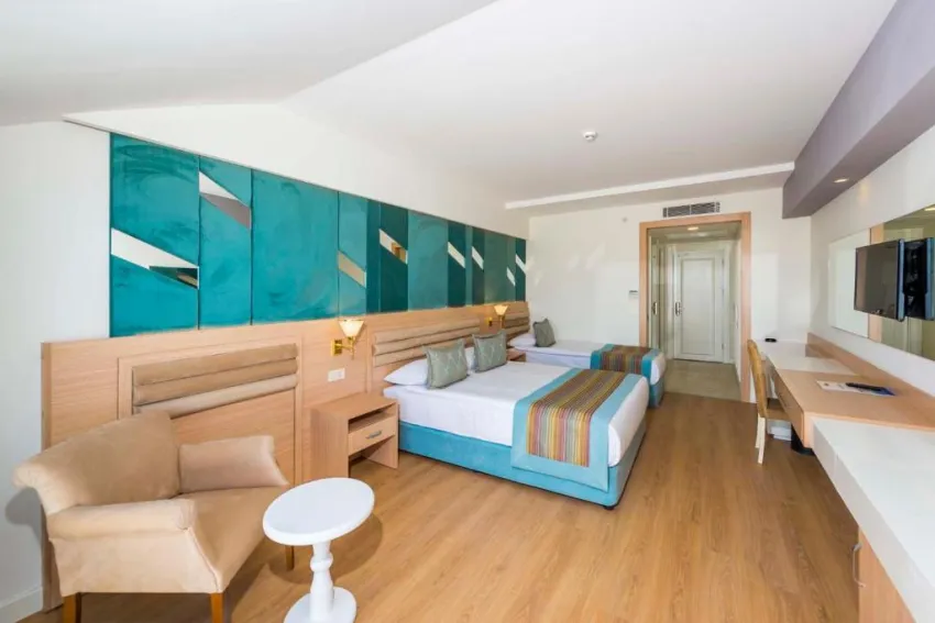 Dream World Hill 5*-25