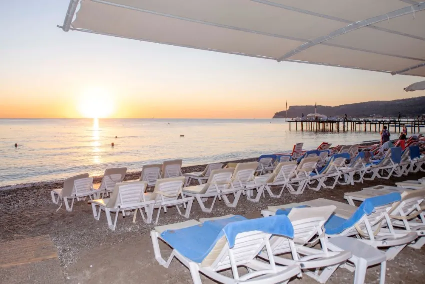 ARMAS BEACH HOTEL  4*-1