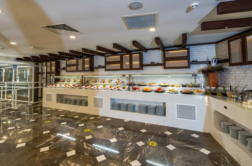 Royal Atlantis Beach Hotel 4*-9