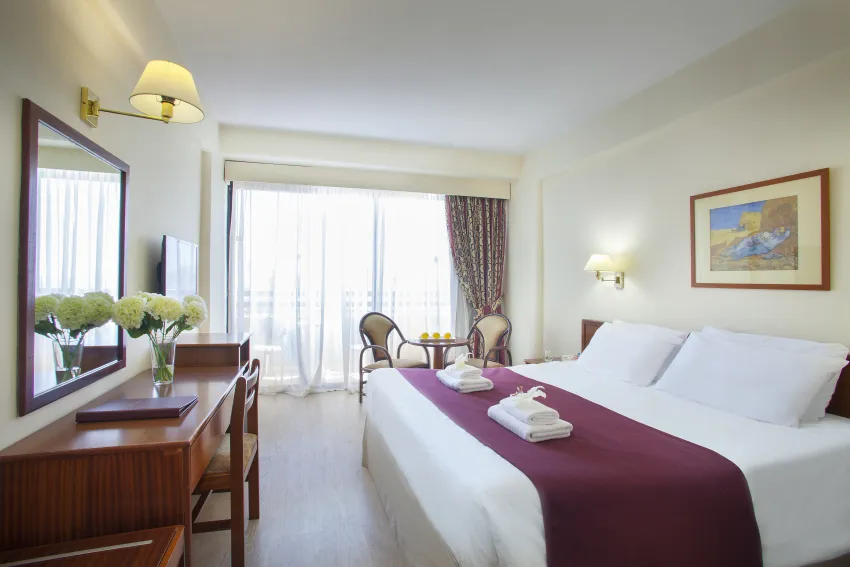 Kapetanios Odysseia Hotel 4*-5