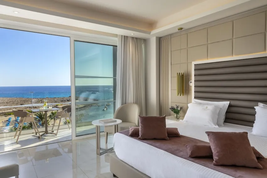 Chrysomare Beach Hotel and Resort 5*-59