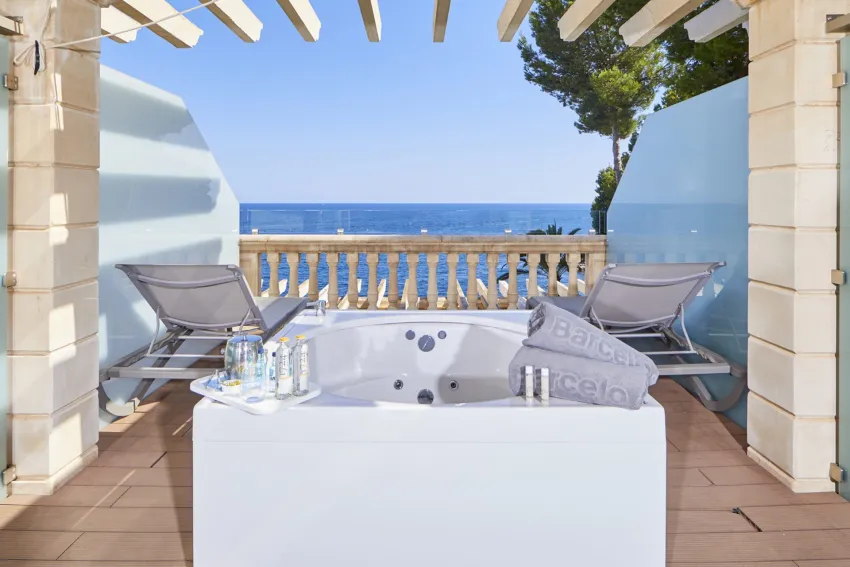 Barceló Illetas Albatros - Adults Only 4*-10