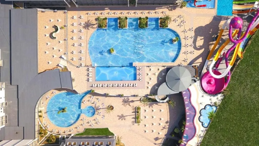 DREAM WORLD PALACE HOTEL  5*-10