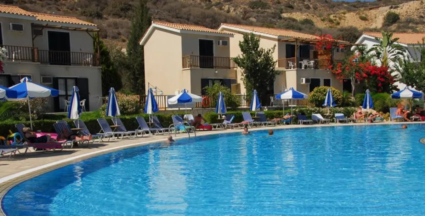 Hylatio Tourist Village 4*-13