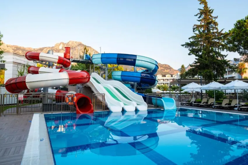 FAME RESIDENCE GOYNUK  4*-75