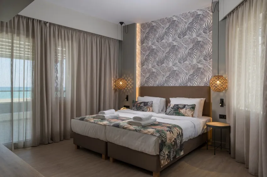 Mare Blue and Suites 4*-6