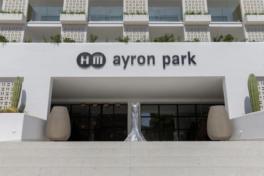 HM Ayron Park 5*-3