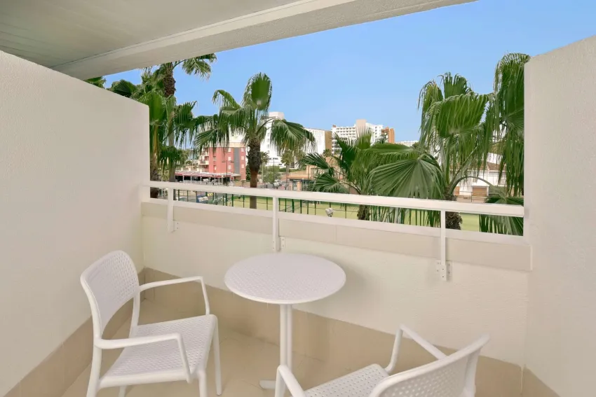 Iberostar Waves Cristina 4*-16