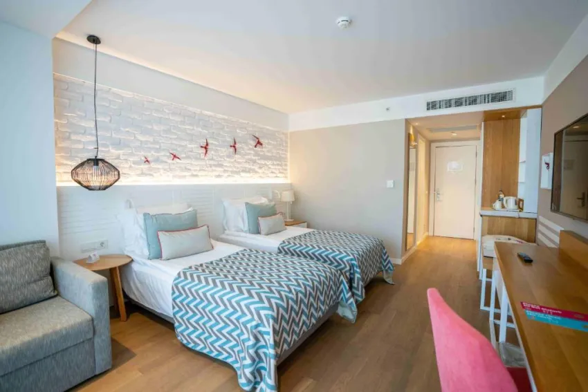 AKRA KEMER (EX. KEMER BARUT COLLECTION)  5*-11