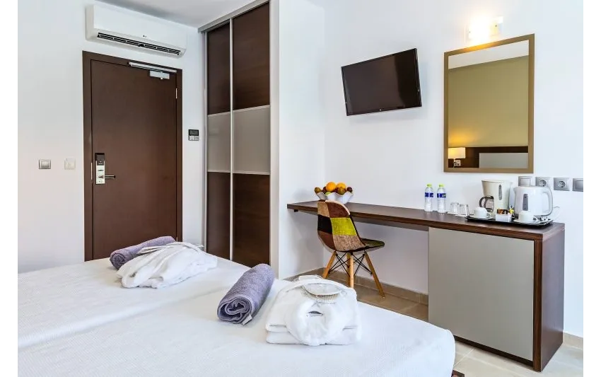 White Olive Premium Laganas 4*-8