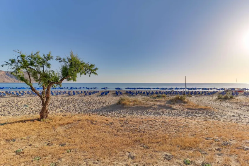 Mare Monte Beach 4*-92