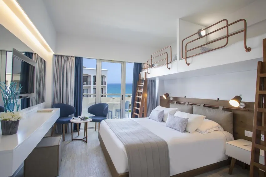 Lordos Beach Hotel & Spa 4*-72