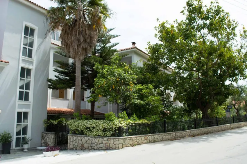 Paradise Beach Hotel 3*-27