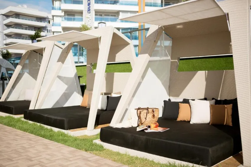 SUNPRIME C LOUNGE (ADULTS ONLY 16+)  5*-31