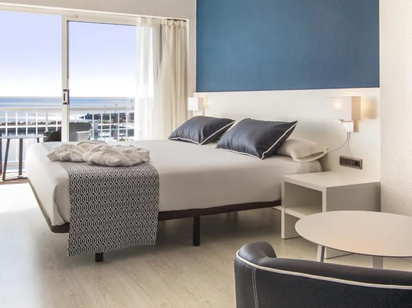 Catalonia Del Mar 4*-50