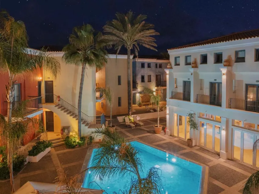 Grecotel Plaza Beach House 4*-3