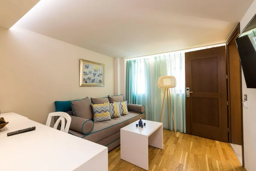 Ammos Suites 4*-6