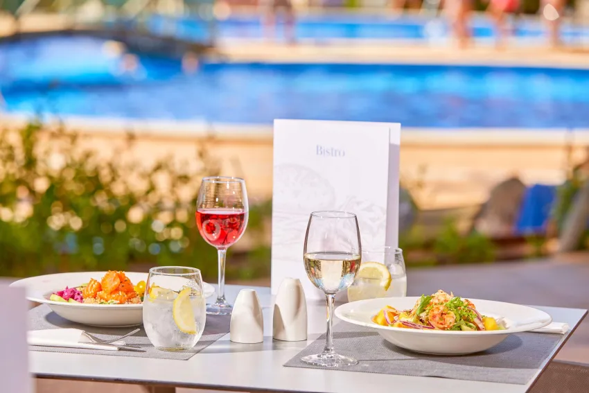 Zafiro Cala Mesquida 4*-58