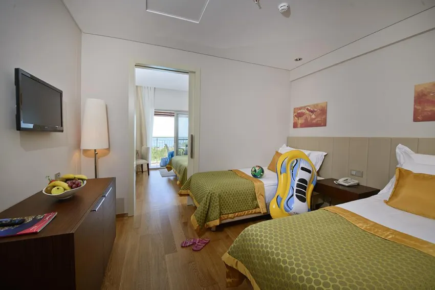 AKRA SORGUN TUI BLUE SENSATORI  5*-7