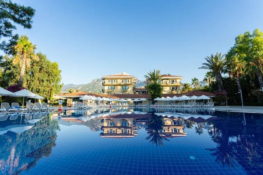 CLUB PHASELIS ROSE  5*-19