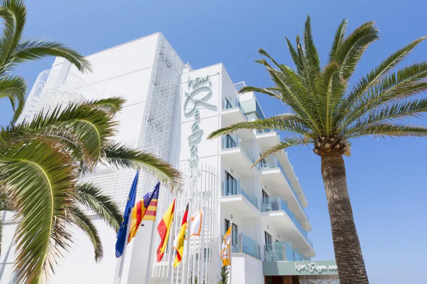 HSM Regana Hotel 4*-3
