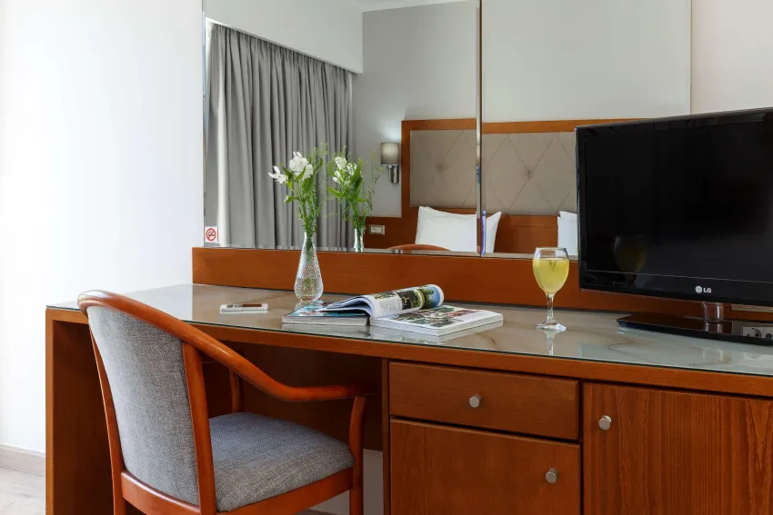 Best Western Plus Plaza 4*-6