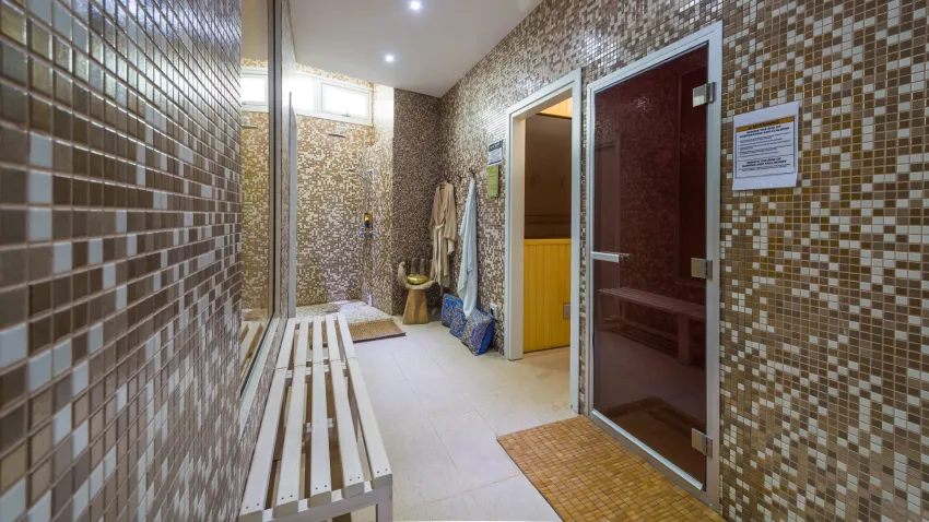 Vrissaki Beach Hotel 4*-20