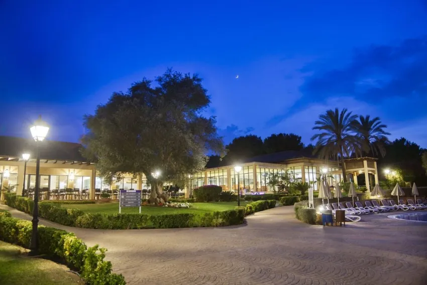 Vell Mari Hotel & Resort 4*-8