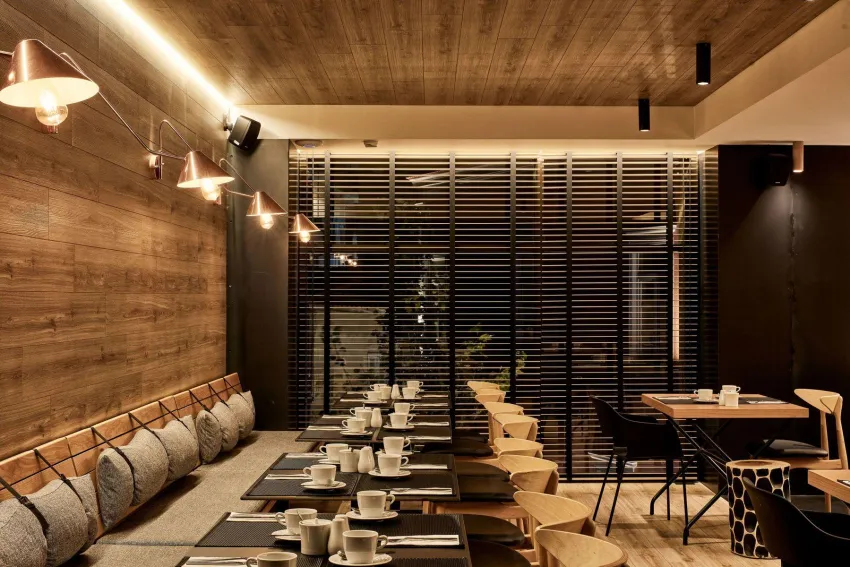 Ibis Styles Heraklion Central 4*-10