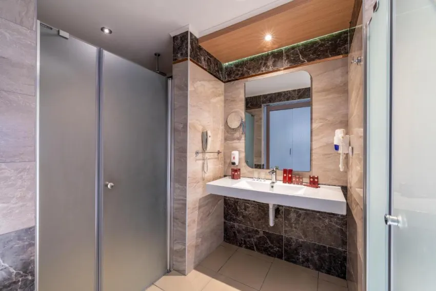 ROYAL GARDEN BEACH HOTEL  5*-14
