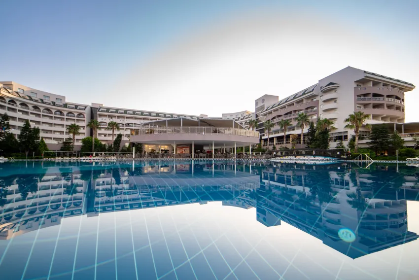 AMELIA BEACH RESORT & SPA  5*-12
