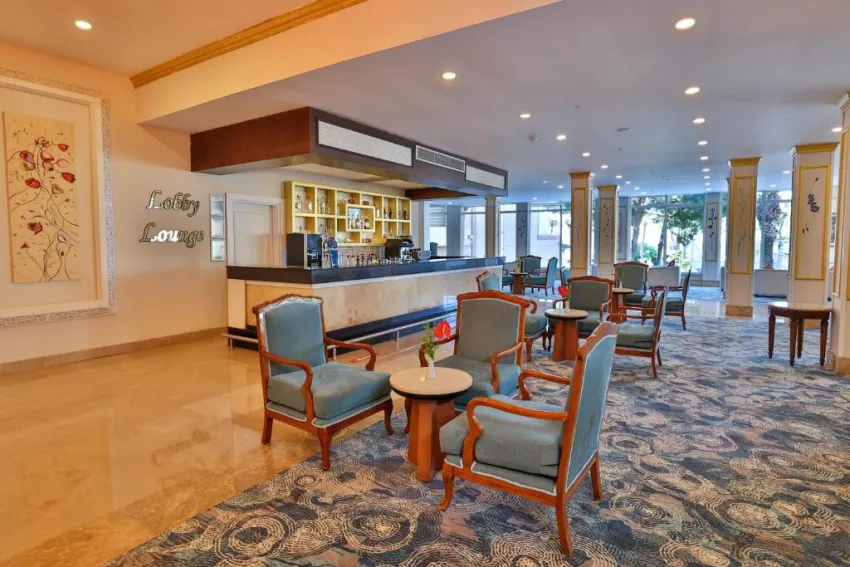 CRYSTAL TAT BEACH GOLF RESORT & SPA  5*-76