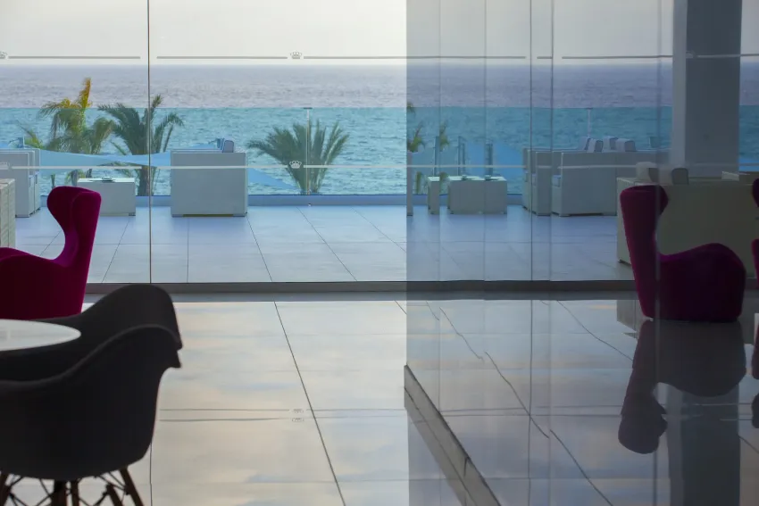 King Evelthon Beach Hotel and Resort 5*-4