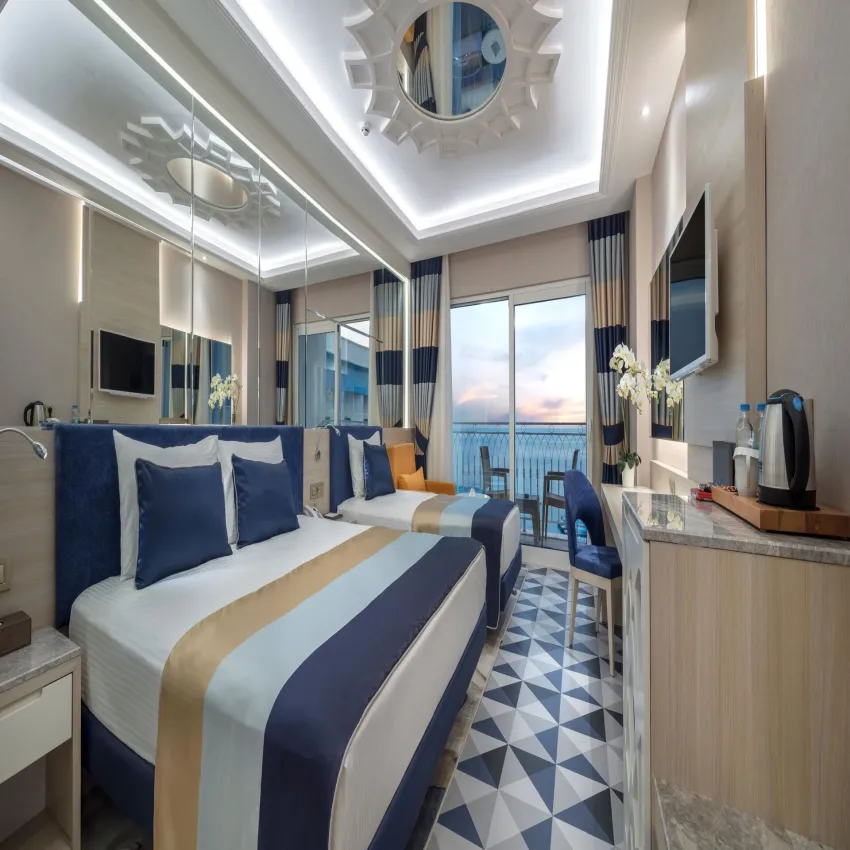 Granada Luxury Beach 5*-7